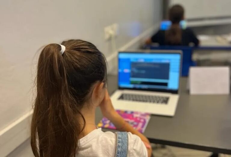Israël: quand le codage devient une activité comme une autre pour les petits