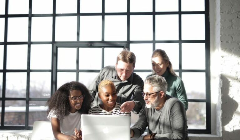 Rapport : Les 10 tendances du marketing digital à suivre en 2023