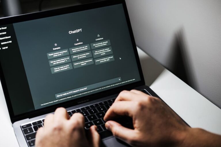 ▷ ChatGPT : alerte rouge dans le marketing digital ?