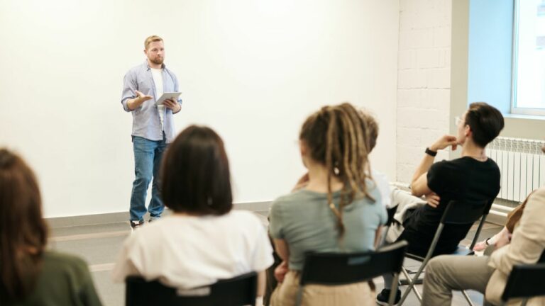 Découvrez pourquoi vous devez absolument faire la différence entre votre audience et votre communauté