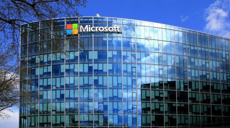 Microsoft développe ses outils d’intelligence artificielle